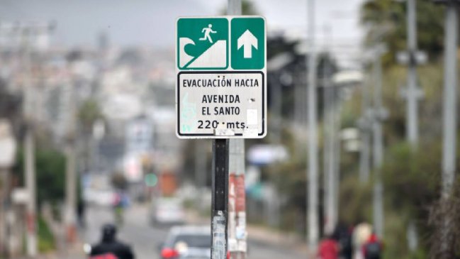 Gobierno abre ofertas para sistema de alerta de tsunami