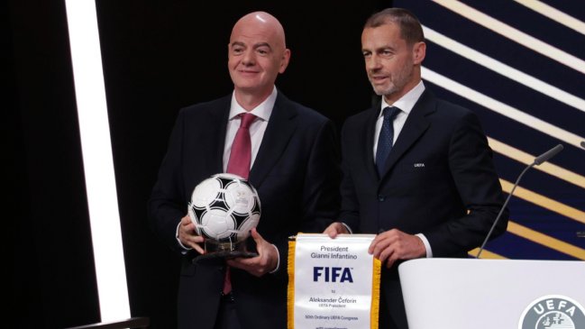 Infantino celebró acuerdo para acabar la Superliga: 