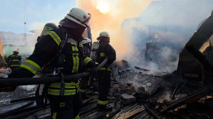   Iquique: Incendio en antro de delincuentes se propagó a otras dos casas 