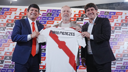   Mano Menezes debutará en la banca de Perú enfrentando a Senegal en París 
