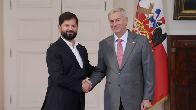 Boric afirma que futuro del cable chino dependerá del Gobierno de Kast