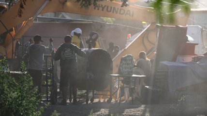   Carabineros inició fase final del desalojo en la toma Dignidad tras controlar incidentes 