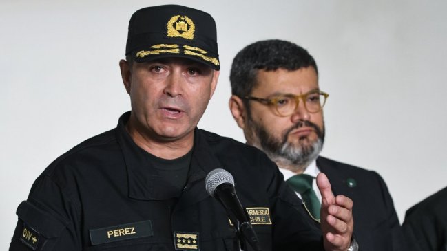 Gendarmería removió a cuatro funcionarios tras fuga de dos reos en Santiago