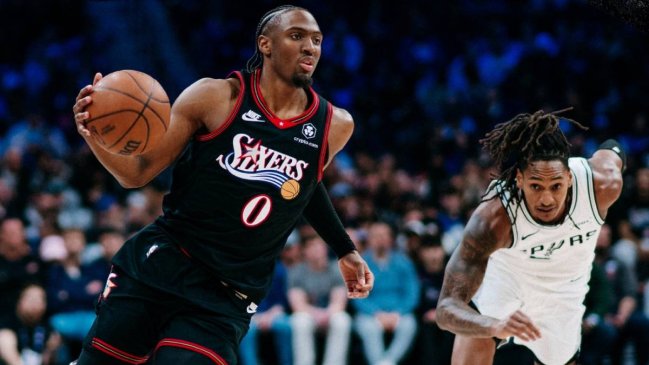 San Antonio Spurs aplastó a Philadelphia 76ers y se consolidó en la Conferencia Oeste