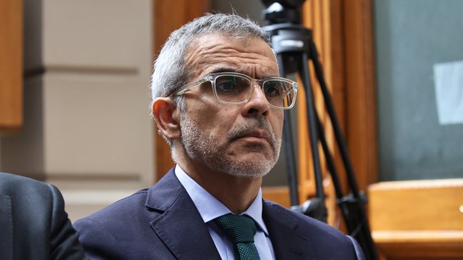 Ministro Cordero rechazó oferta para integrar el Consejo de Defensa del Estado