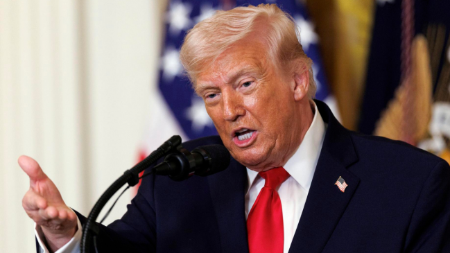 Trump afirma que Rusia estaría ayudando 