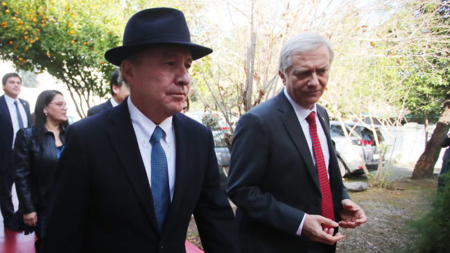 Senador PC acusa que plan de reconstrucción de Kast es una 