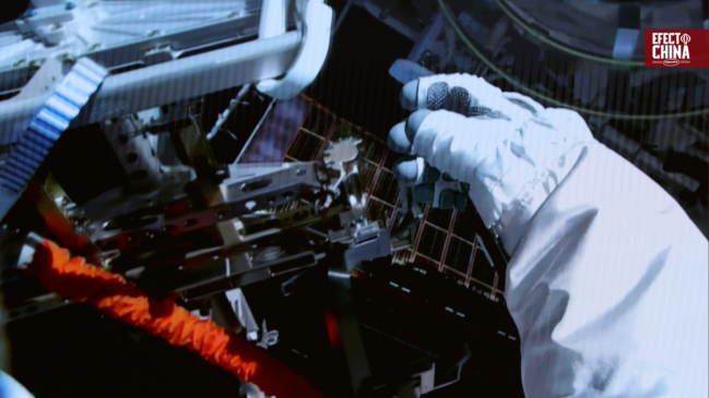 Astronautas chinos completaron segunda misión extravehicular en la estación Tiangong