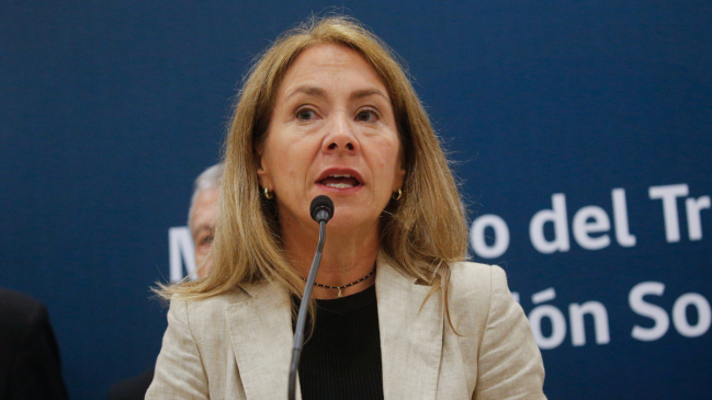 Líder de la CPC rectifica dichos a favor de eliminar los feriados irrenunciables