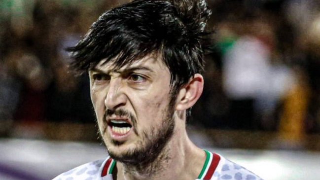 Irán echó a una de las estrellas de su selección tras acusarla de deslealtad al régimen