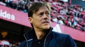 Matías Almeyda se despidió del plantel de Sevilla mientras esperan a su reemplazante