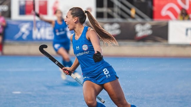 María Jesús Maldonado fue distinguida tras la clasificación de las Diablas al Mundial