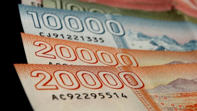 Ocho diputados y seis autoridades de Gobierno figuran como morosos del crédito universitario