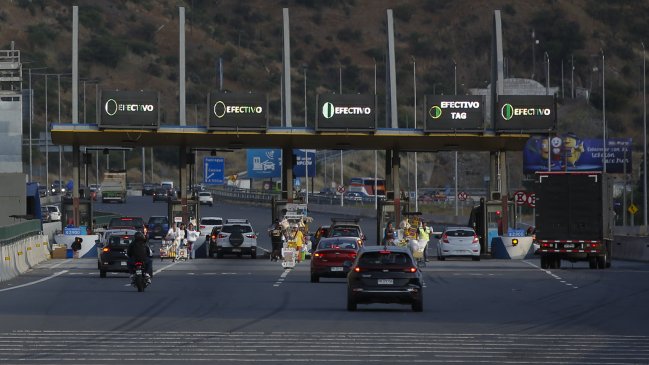 Semana Santa: Autoridades prevén salida de 450 mil vehículos desde Santiago