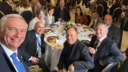   Gobierno descartó uso de fondos públicos en almuerzo Kast con excompañeros en La Moneda 