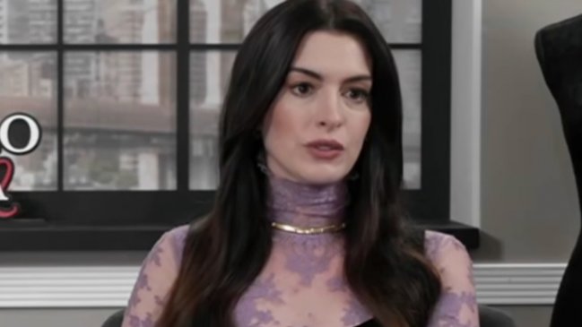 Anne Hathaway habló sobre la libertad de expresión en Chile