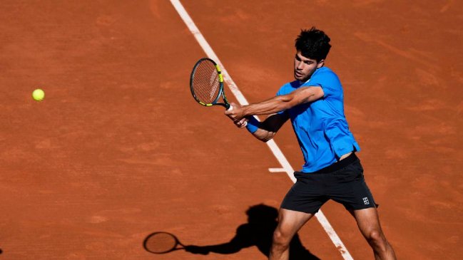 Carlos Alcaraz se bajó del Masters 1.000 de Madrid por lesión en la muñeca