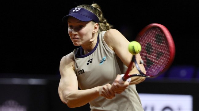 Elena Rybakina reconquistó el WTA de Stuttgart con sólido triunfo ante Muchova