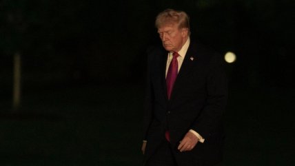 Trump afirma que EE.UU. atacó y capturó buque iraní que intentó burlar bloqueo en Ormuz