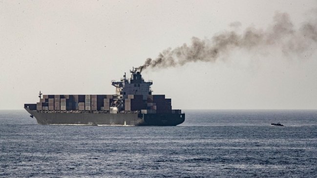 EE.UU. interceptó y abordó un buque cisterna vinculado a Irán en el Indopacífico