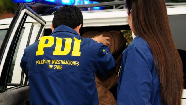 PDI detuvo a sujeto acusado de asesinar a sus padres a cuchilladas en Llolleo