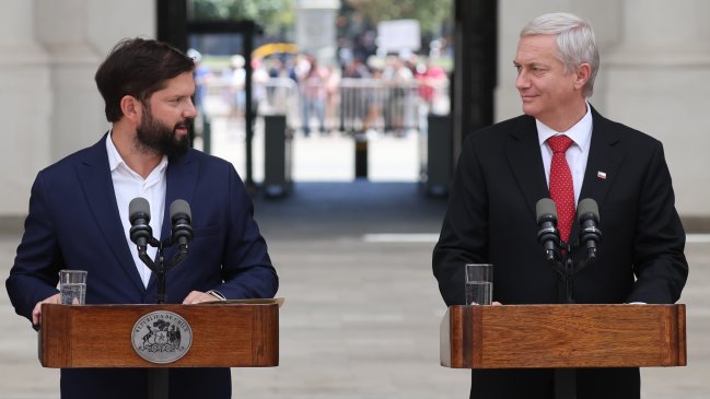 Kast arremete contra gestión de Boric y responde críticas por reforma: 