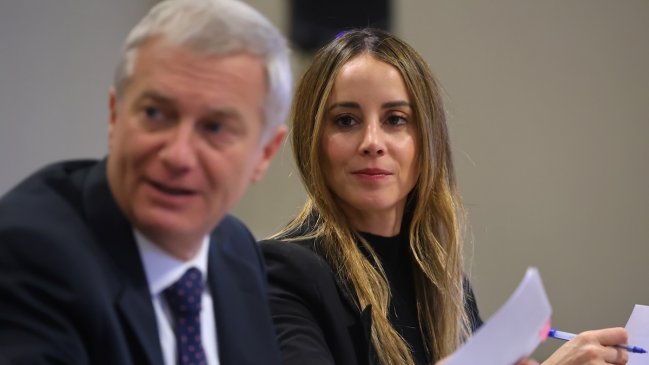 Cadem: Aprobación de Kast cae al 41% y Mara Sedini es la ministra peor evaluada del gabinete