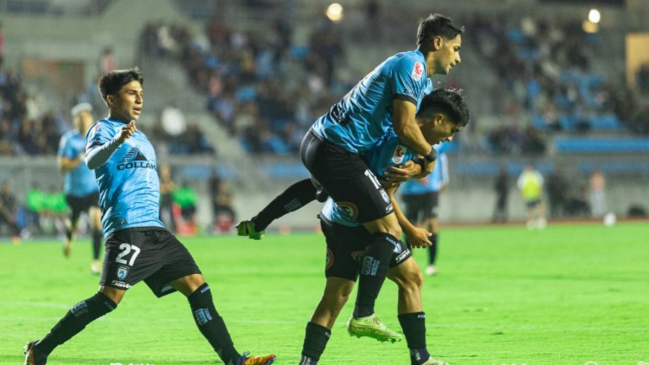 Deportes Iquique venció agónicamente a S. Wanderers y respiró en el Ascenso