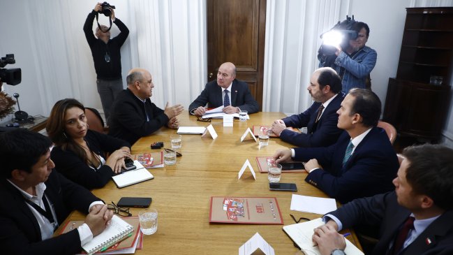 Gobierno y CUT no lograron acuerdo sobre reajuste al salario mínimo