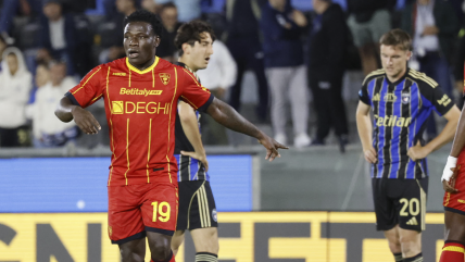 Mal momento para Felipe Loyola: Pisa cayó a la Serie B italiana tras perder ante Lecce