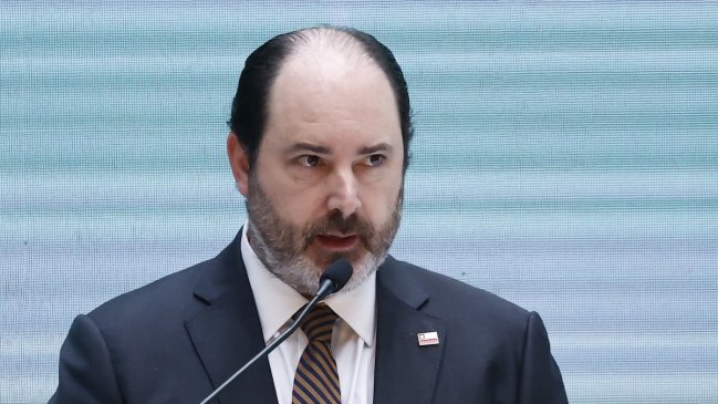 Ministro del Trabajo por posibles despidos masivos: 