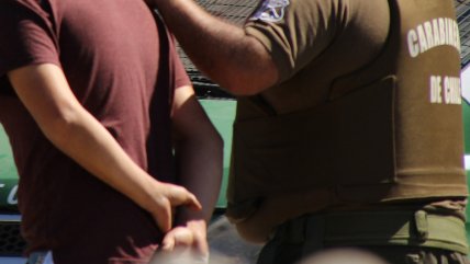   Carabineros frustró robo en Santiago y detuvo a miembro de 