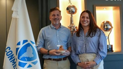   Ministra Duco se reunió con Alejandro Domínguez en la sede de Conmebol 