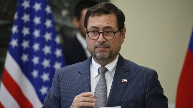 Canciller Pérez Mackenna llegó a la India para avanzar en un acuerdo comercial