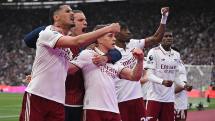   Arsenal sostuvo su ventaja rumbo a la Premier con sufrida victoria ante West Ham 