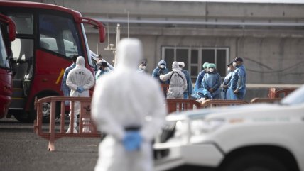   Casi 100 pasajeros del crucero afectado por hantavirus desembarcaron en España 
