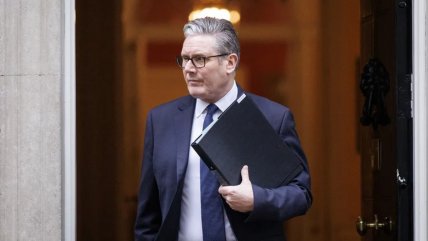  Reino Unido: Más de 60 diputados laboristas piden la dimisión del primer ministro Starmer 