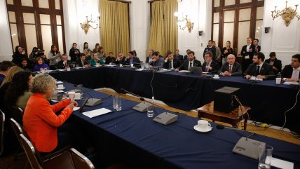 Gobierno ingresó veintena de enmiendas sustitutivas al Proyecto de Reconstrucción