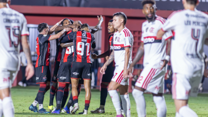   Flamengo cayó eliminado en la Copa de Brasil tras perder con Vitória 