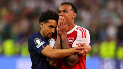   [VIDEO] Marquinhos consoló a Gabriel Magalhaes tras perderse el penal en la final de la Champions 