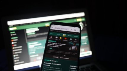   Senadores llevan a Contraloría resolución del SII a favor de apuestas online 
