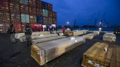 Incautan más de 100 toneladas de droga impregnada en madera destinada al extranjero