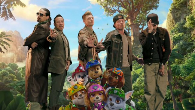 Backstreet Boys lanzó su nueva canción junto a los cachorros de 
