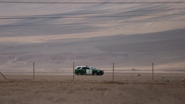 Carabineros detuvo a cinco militares bolivianos en Colchane: les incautó vehículo y armamento