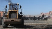 Bolivia: Policías y militares limpian carreteras bloqueadas tras inicio de estado de excepción