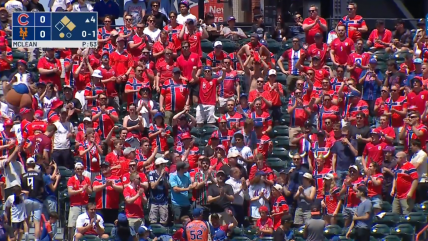   [VIDEO] El remo vikingo llegó al béisbol: Hinchas de Noruega se tomaron un partido de los Mets 
