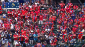 [VIDEO] El remo vikingo llegó al béisbol: Hinchas de Noruega se tomaron un partido de los Mets