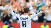 Leon Goretzka se equivocó de bus y se subió al de Ecuador