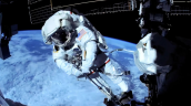 En caminata espacial de siete horas, astronautas repararon brazo robótico de la EEI