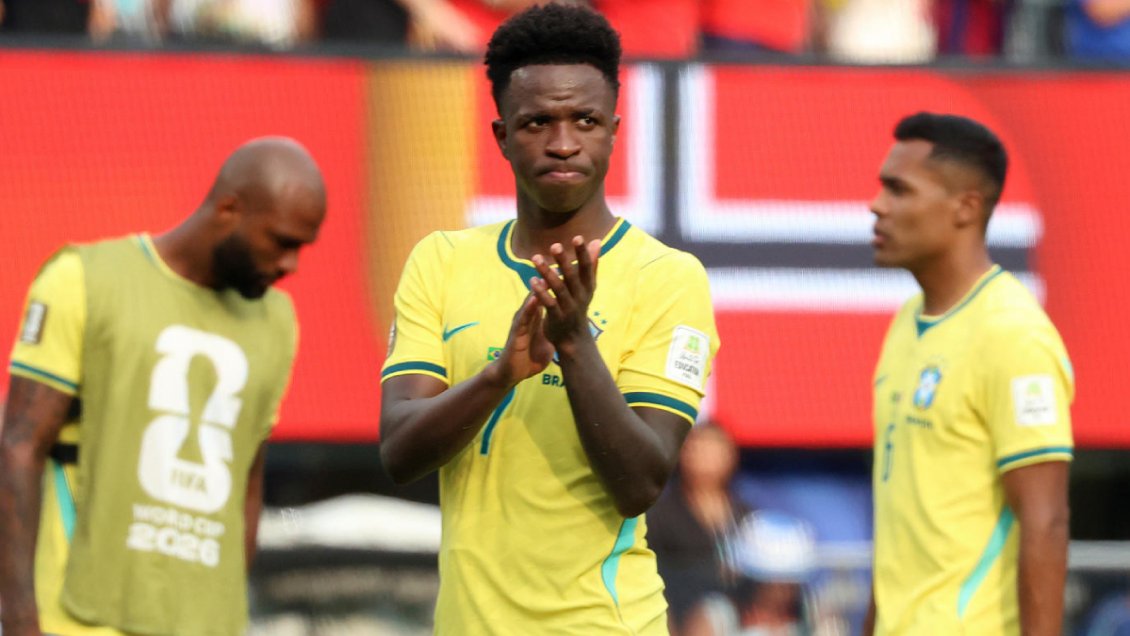 Vinicius enfrentó críticas por no patear penal ante Noruega: 